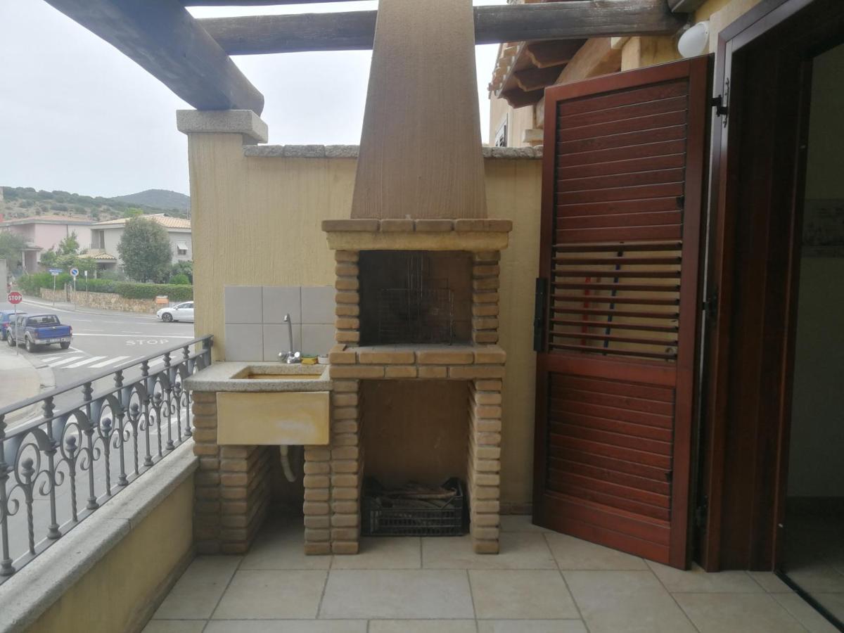Appartamento The Sunny House Villasimius Esterno foto